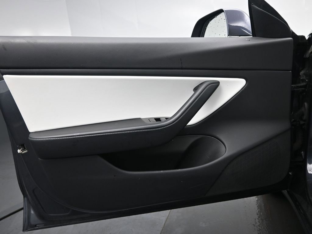 Used 2019 Tesla Model 3 Long Range image 20