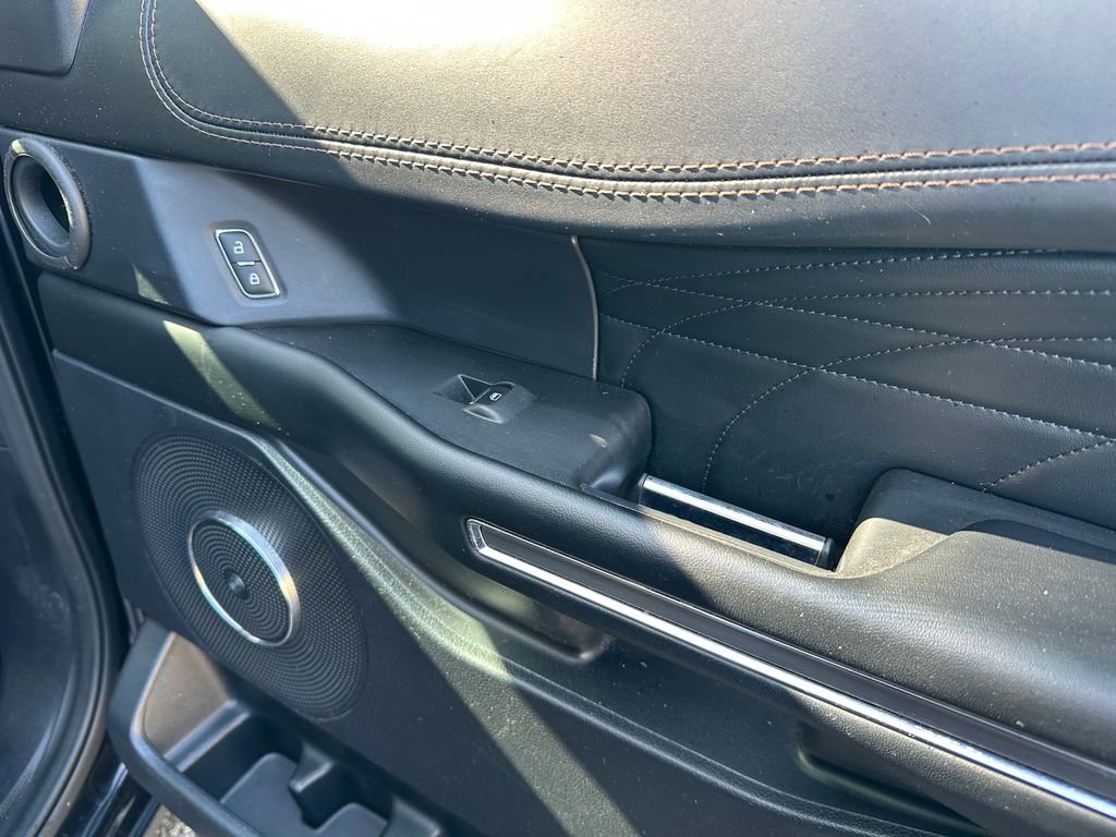 Used 2020 Ford Expedition Max Platinum image 47