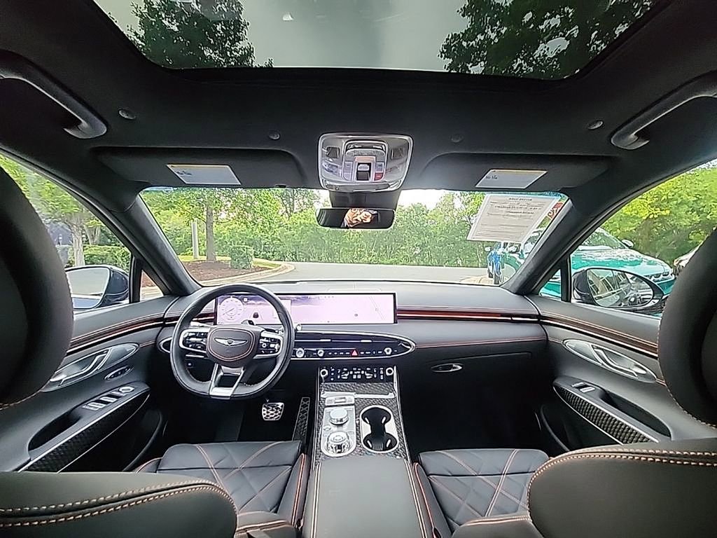 Certified 2026 Genesis GV70 3.5T Sport Prestige AWD/4WD image 28