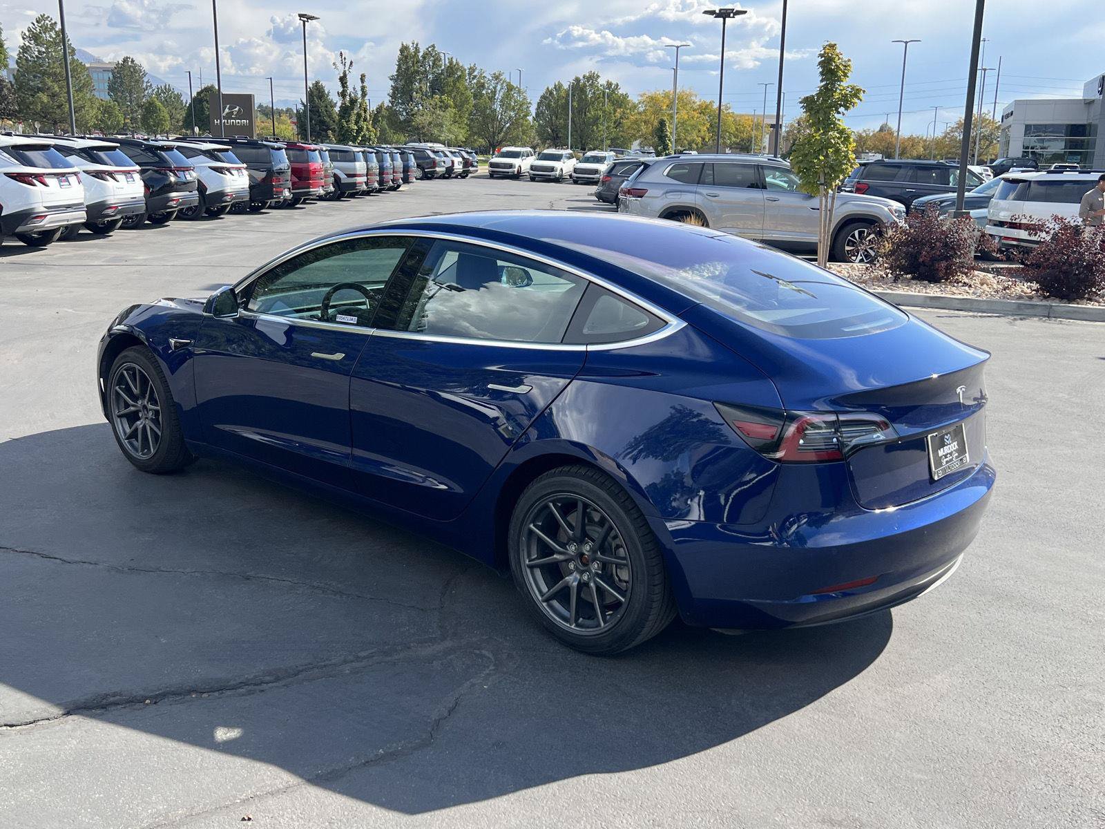 Used 2018 Tesla Model 3 Long Range RWD image 19