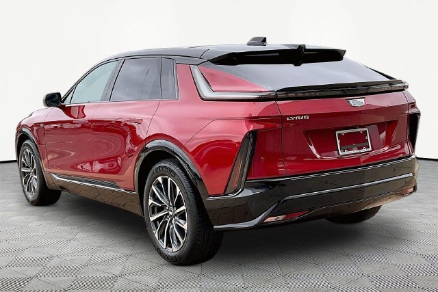 New 2027 Cadillac Lyriq Sport RWD image 4