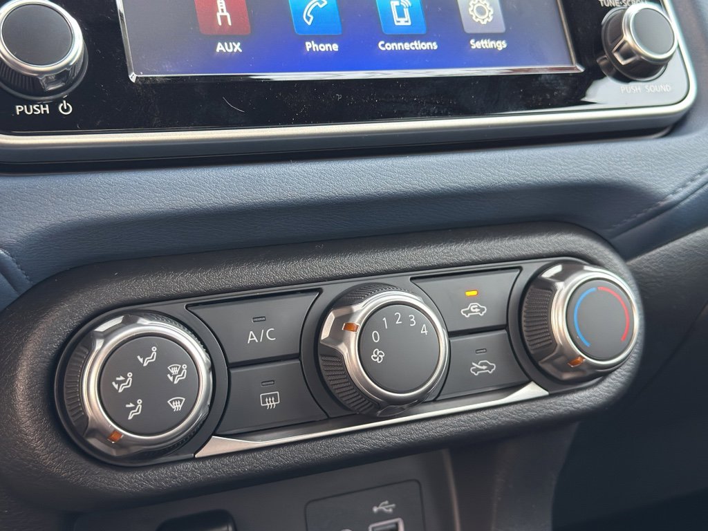 New 2025 Nissan Versa SV w/ Trunk Package image 25