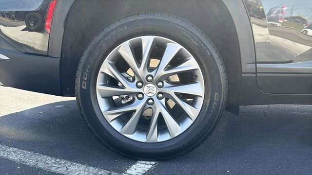 Used 2025 Buick Enclave Preferred image 9