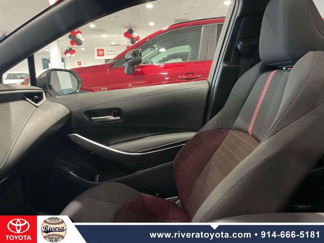 Used 2024 Toyota Corolla SE w/ SE Premium Package FWD image 28