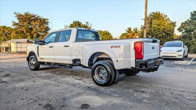 Used 2023 Ford F350 XL image 4