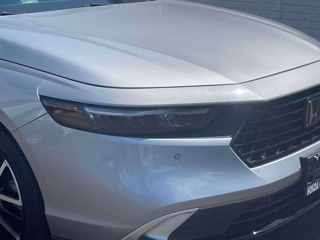 Certified 2023 Honda Accord Touring image 8
