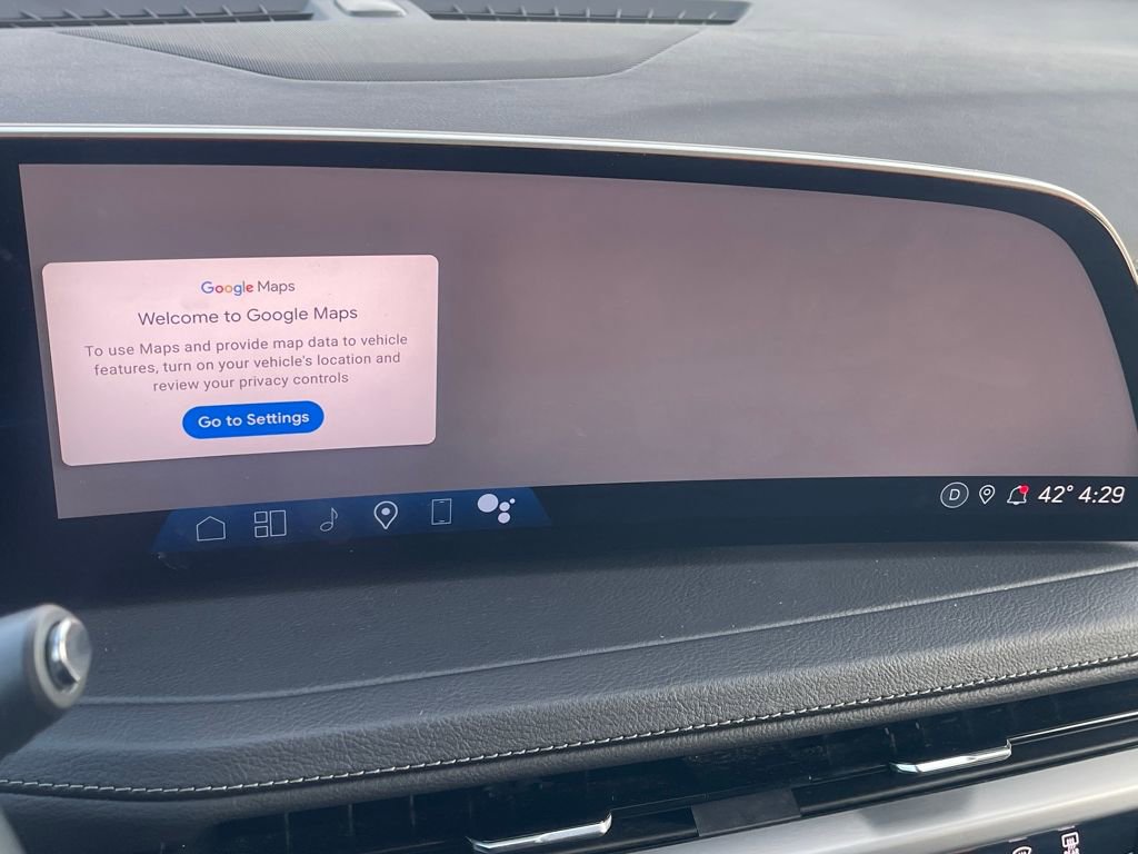 Used 2025 Cadillac XT4 Premium Luxury image 27