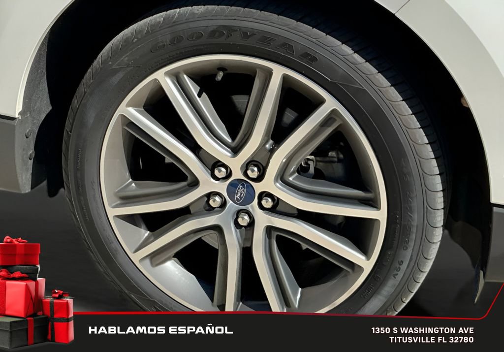 Used 2020 Ford Edge Titanium w/ Equipment Group 301A image 20