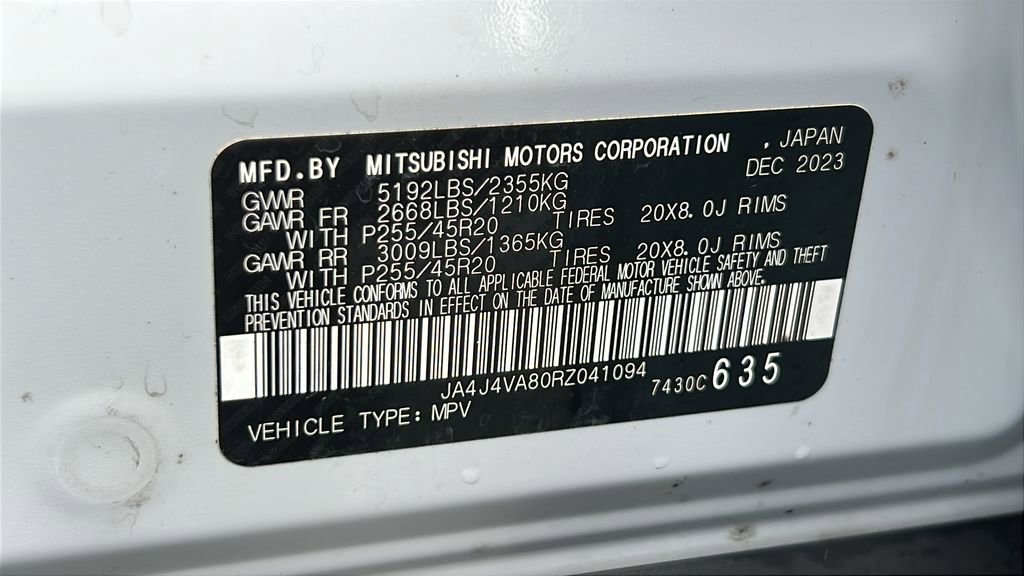 Used 2024 Mitsubishi Outlander SE image 34