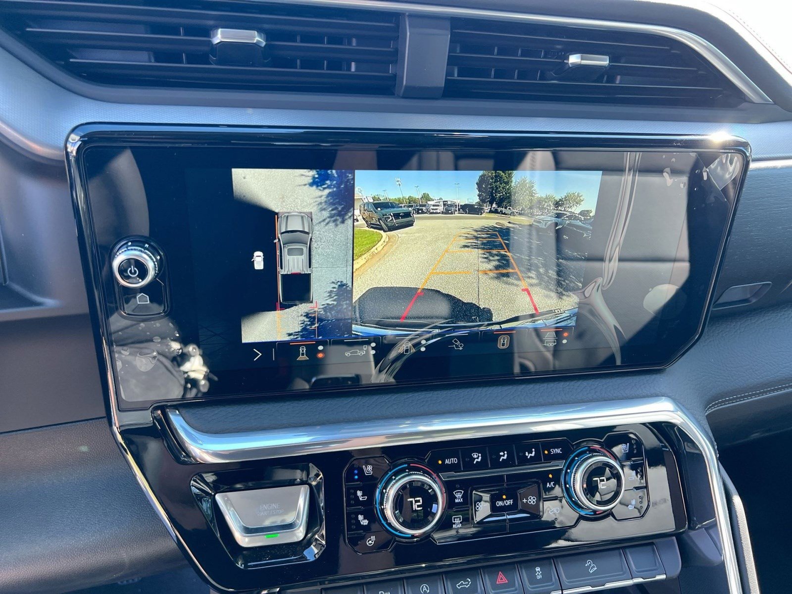 New 2026 GMC Sierra 1500 Denali w/ Technology Package image 17