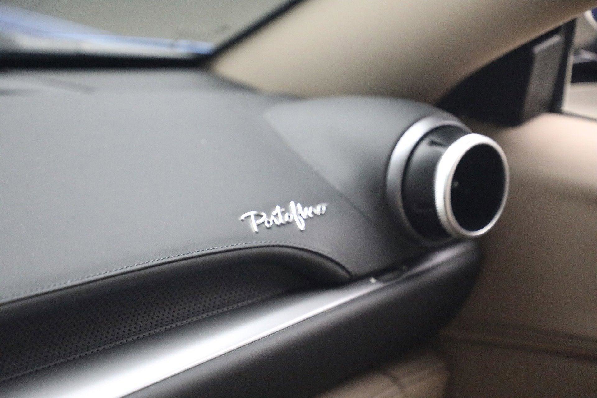 Certified 2020 Ferrari Portofino image 29