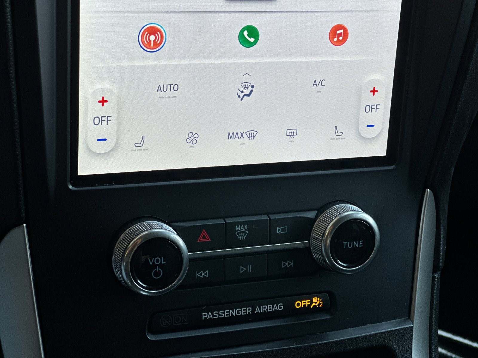 Certified 2022 Ford Edge SEL w/ Sport Appearance Package image 21