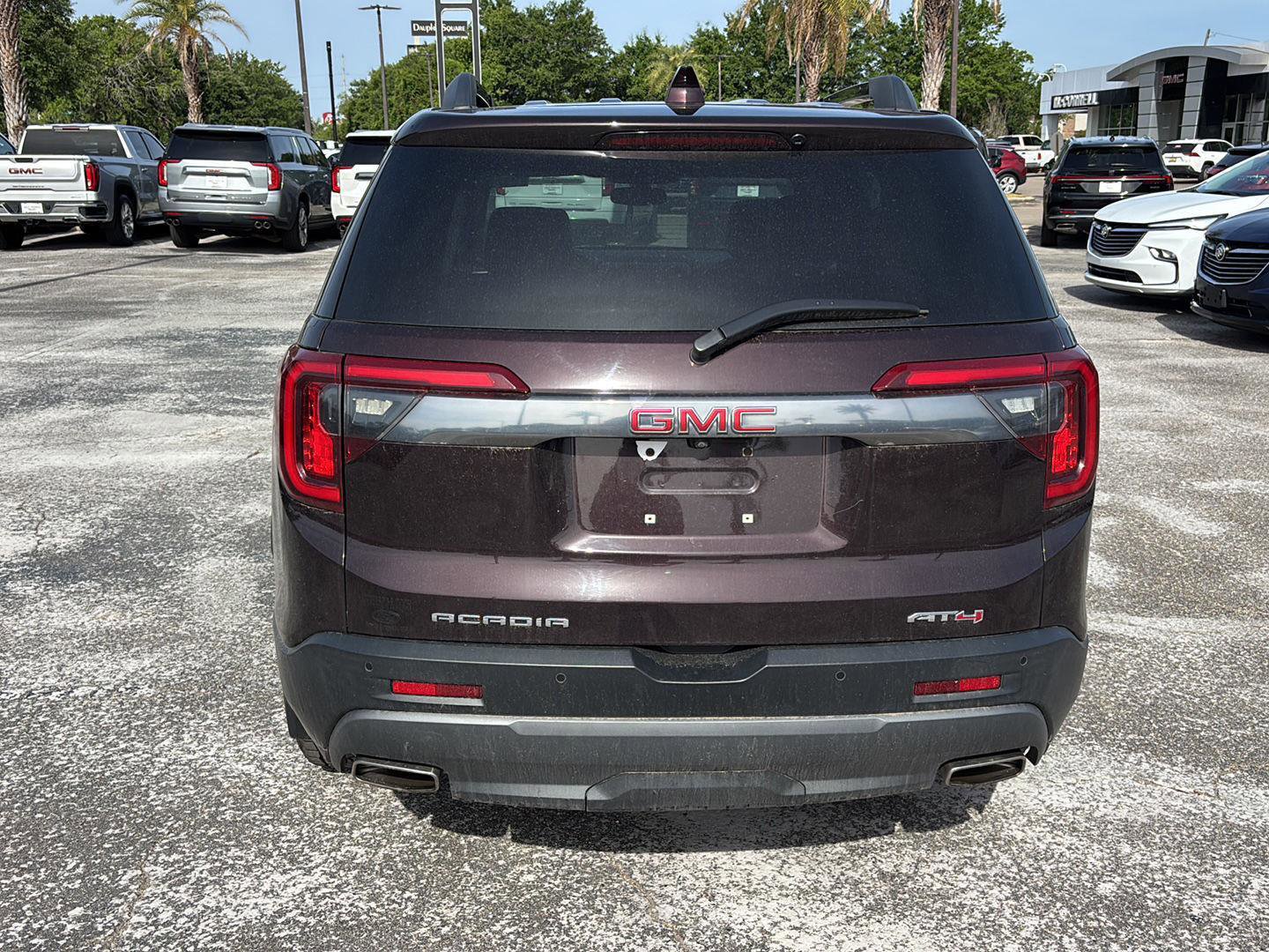 Used 2020 GMC Acadia AT4 w/ LPO, Roadside Safety Package image 6