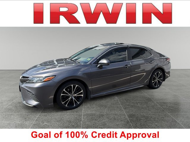 Used 2018 Toyota Camry SE w/ Moonroof Package