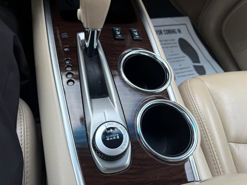 Used 2014 Nissan Pathfinder SL w/ Cargo Package image 24