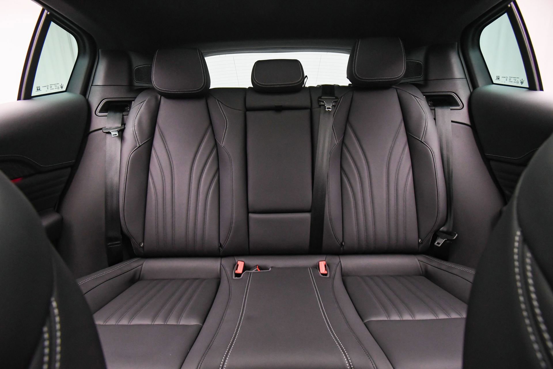 New 2025 Maserati Grecale GT image 17