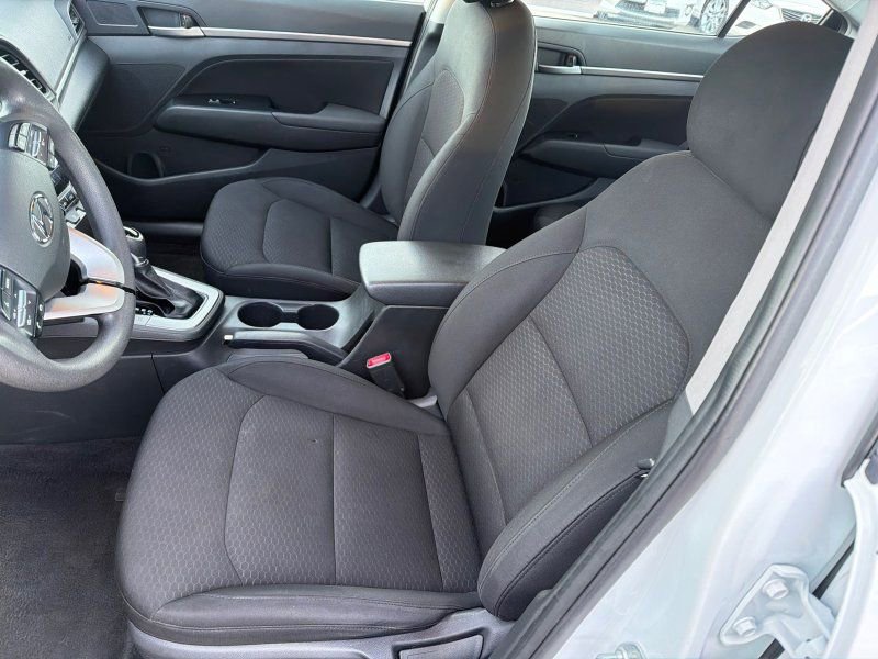 Used 2020 Hyundai Elantra SEL w/ Cargo Package (C1) image 10