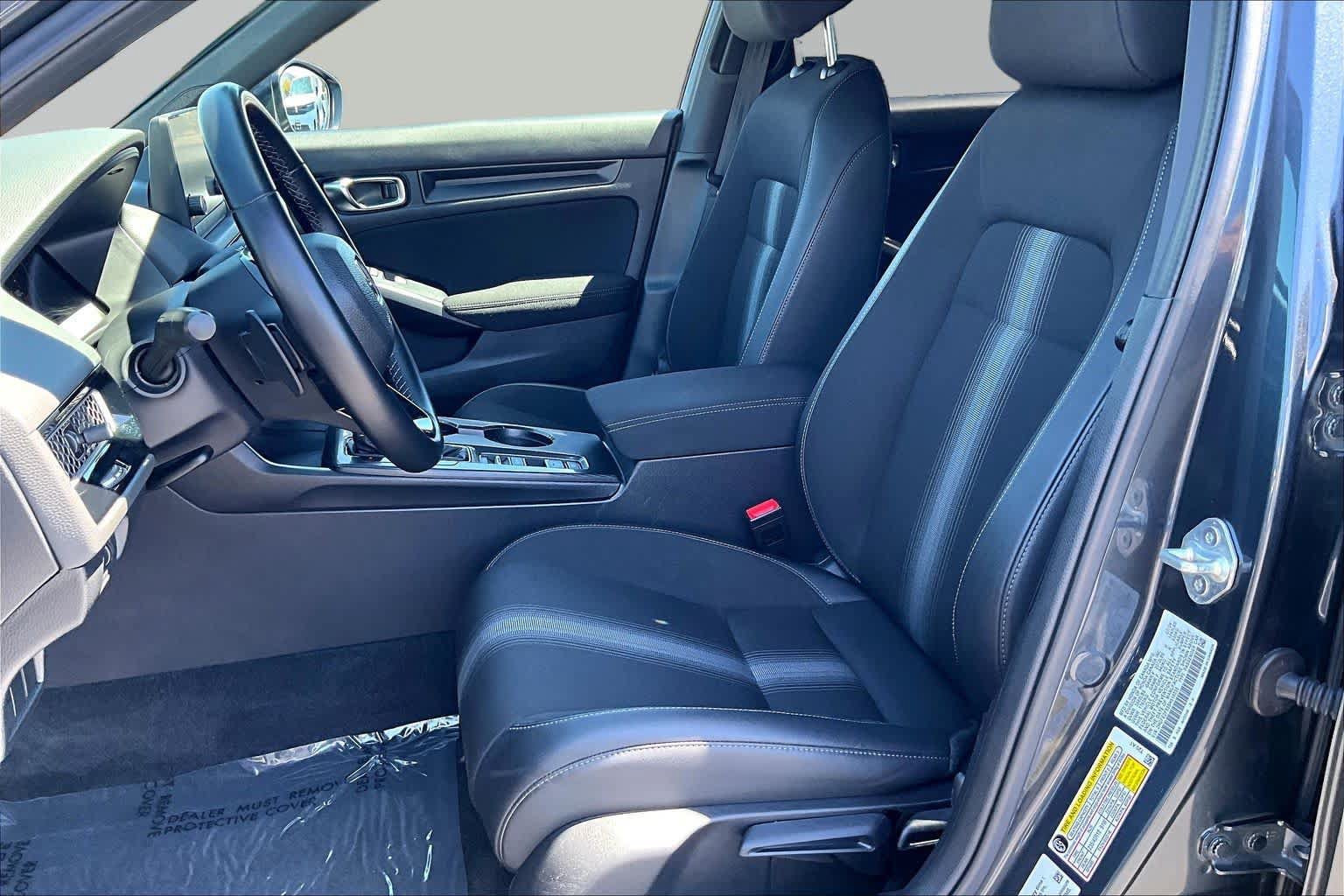 Used 2025 Honda Civic Sport image 7