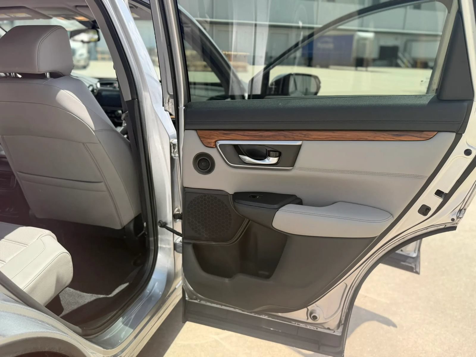 Used 2018 Honda CR-V EX-L image 22