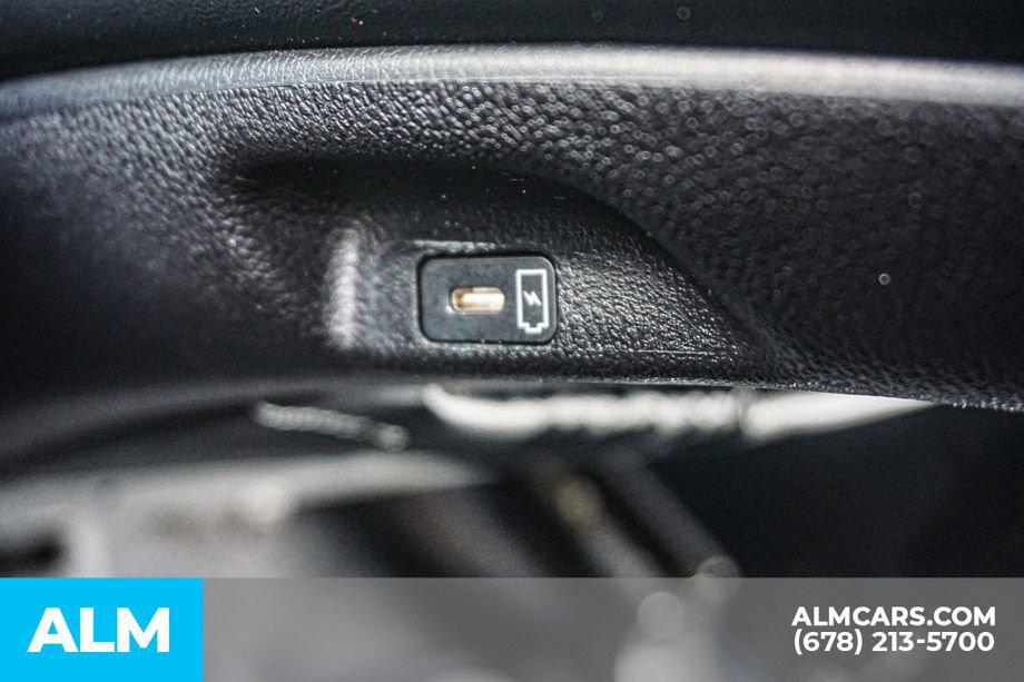 Used 2024 Kia Telluride LX FWD image 34