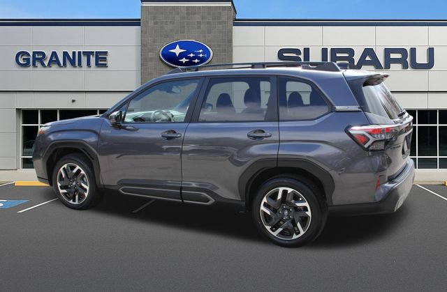 Used 2025 Subaru Forester Limited AWD/4WD image 8