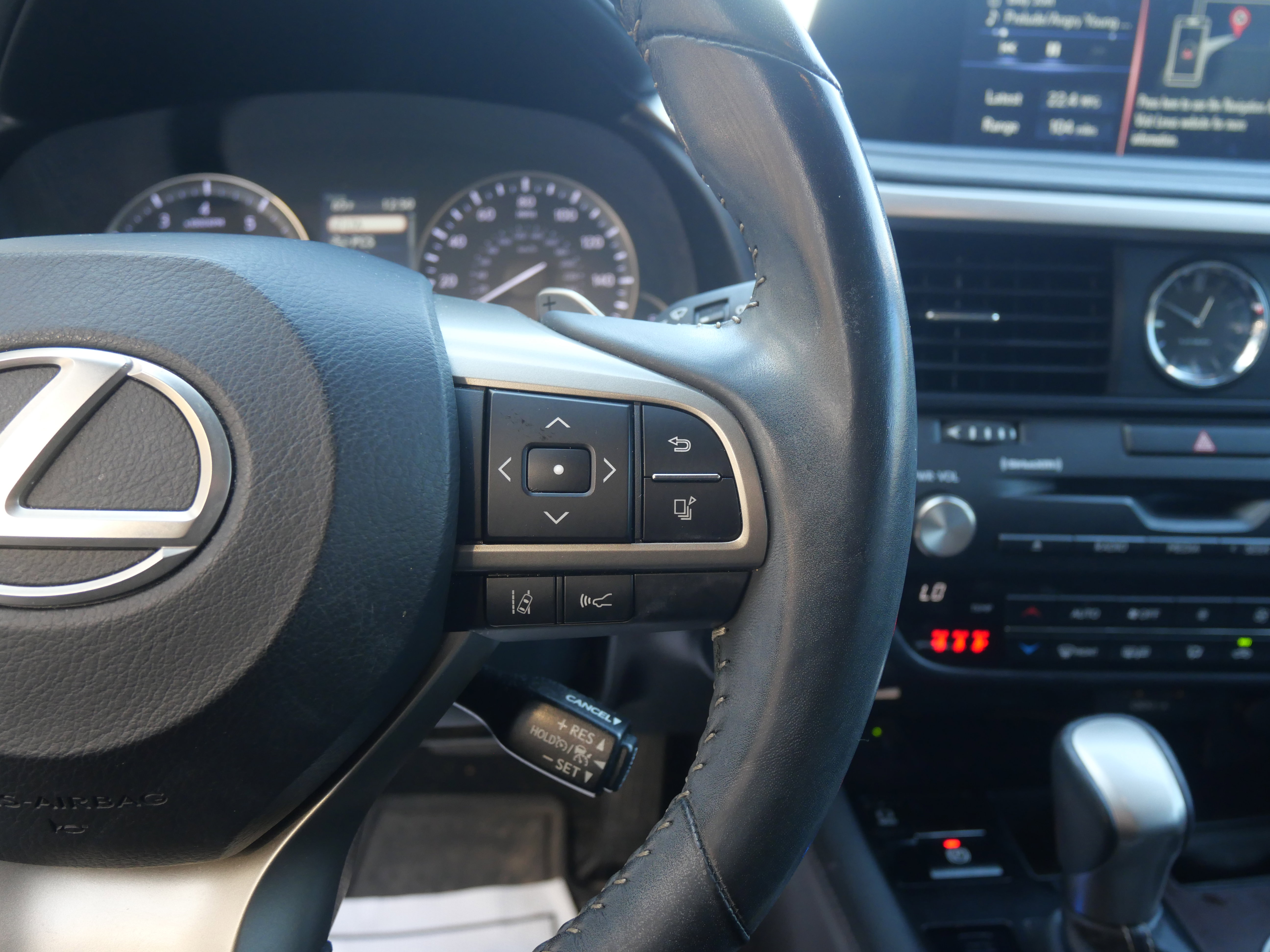 Certified 2022 Lexus RX 350 FWD w/ Premium Package image 14