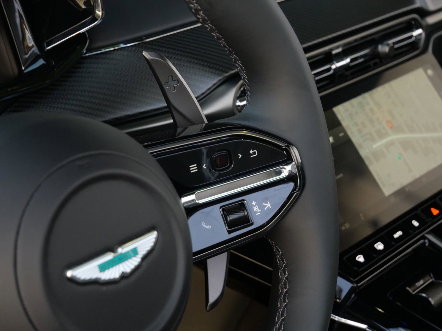New 2026 Aston Martin V8 Vantage S RWD image 20