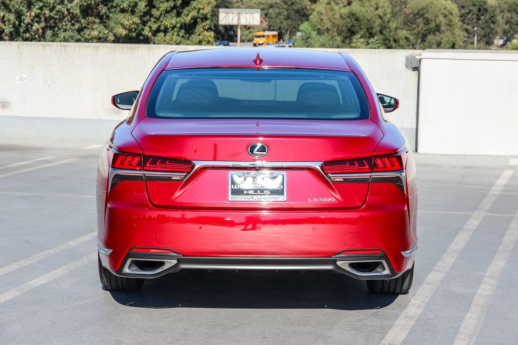 Used 2020 Lexus LS 500 w/ Accessory Package (Z1) RWD image 5