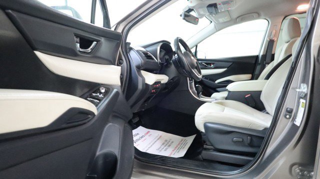 Used 2022 Subaru Ascent Premium w/ Convenience Package image 9