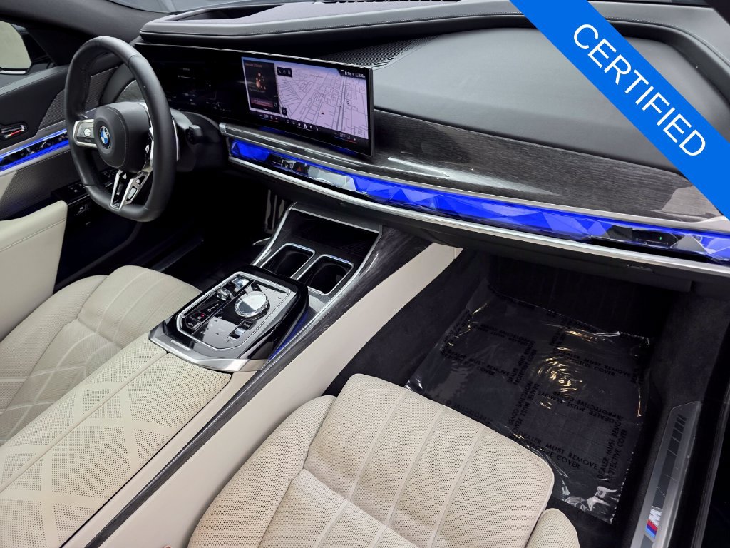 Certified 2023 BMW 740i RWD image 31
