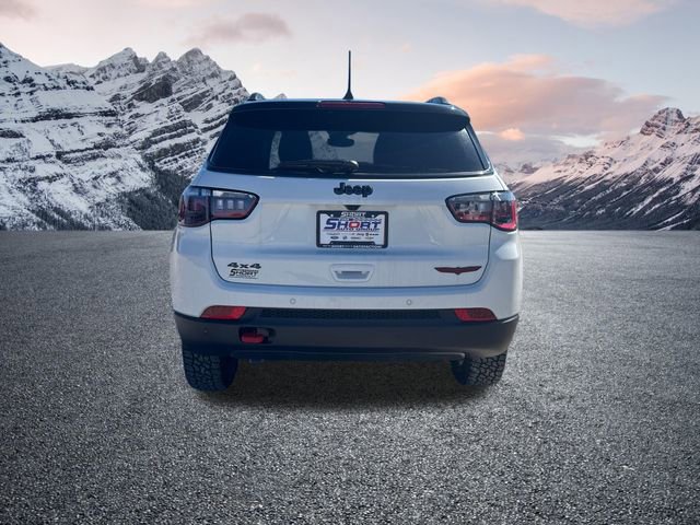 New 2026 Jeep Compass Trailhawk w/ Sun, Sound & Navigation Group image 6