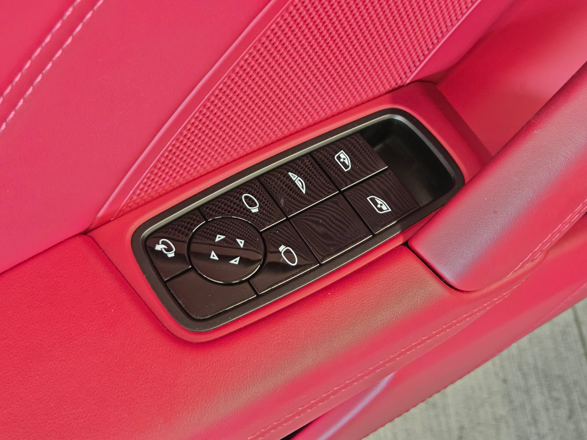 Certified 2021 Porsche 911 Turbo S AWD/4WD image 13