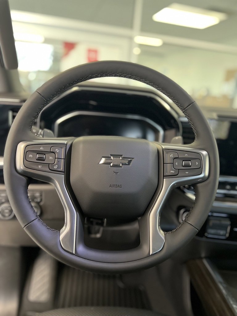 Used 2024 Chevrolet Silverado 1500 RST w/ Convenience Package II image 7