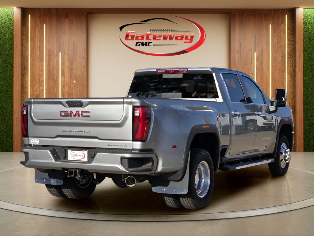 New 2026 GMC Sierra 3500 Denali w/ Technology Package AWD/4WD image 4