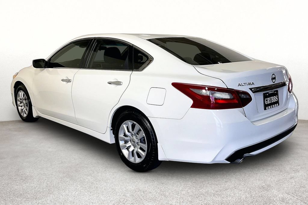 Used 2018 Nissan Altima 2.5 S w/ S Convenience Package FWD image 14