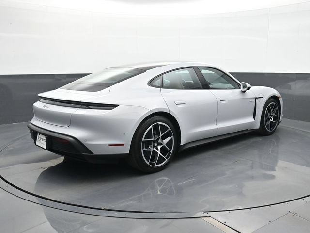 Used 2025 Porsche Taycan RWD image 24