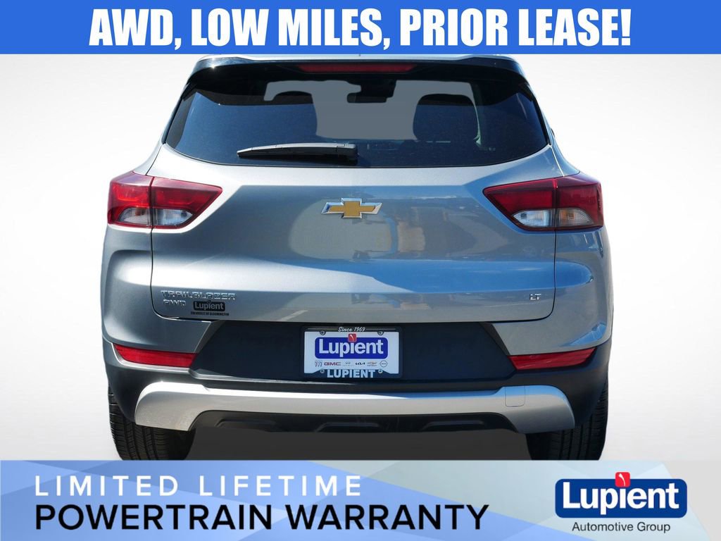 Used 2023 Chevrolet TrailBlazer LT w/ Convenience Package image 4