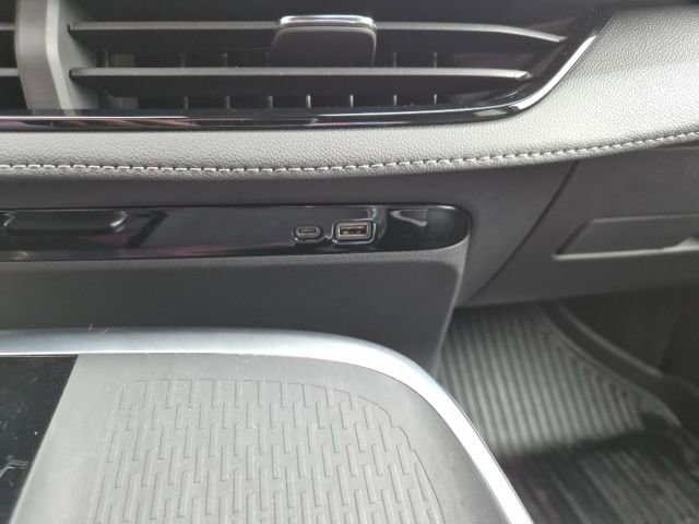 Used 2025 Buick Enclave Preferred w/ LPO, Floor Liner Package image 32