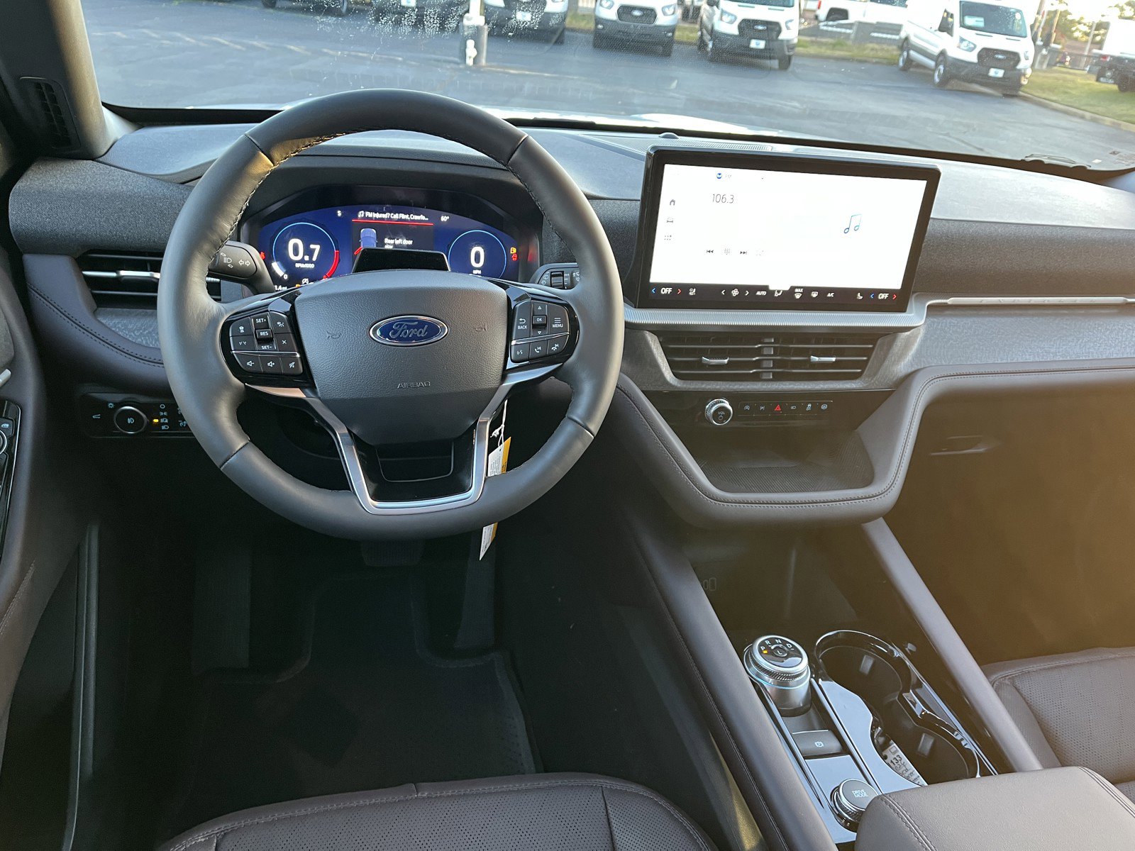 New 2026 Ford Explorer Platinum image 23