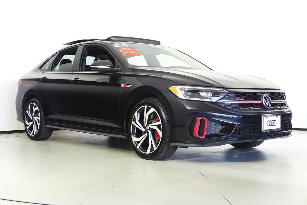 Used 2023 Volkswagen Jetta GLI Autobahn FWD image 4