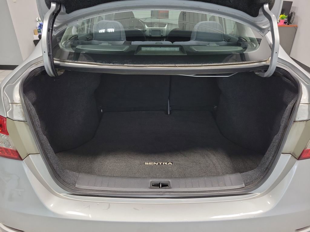 Used 2013 Nissan Sentra SV w/ Driver Pkg image 12