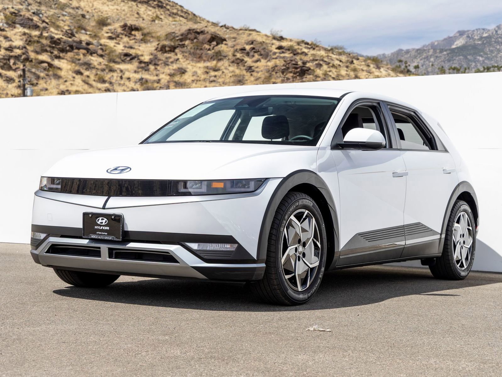 Used 2024 Hyundai Ioniq 5 SE RWD image 5