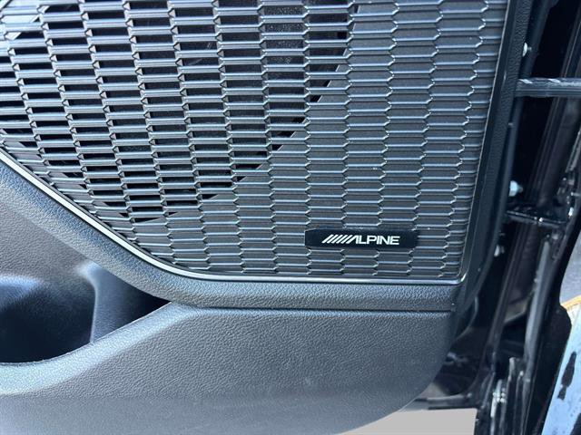 Certified 2023 Jeep Grand Cherokee Overland image 9