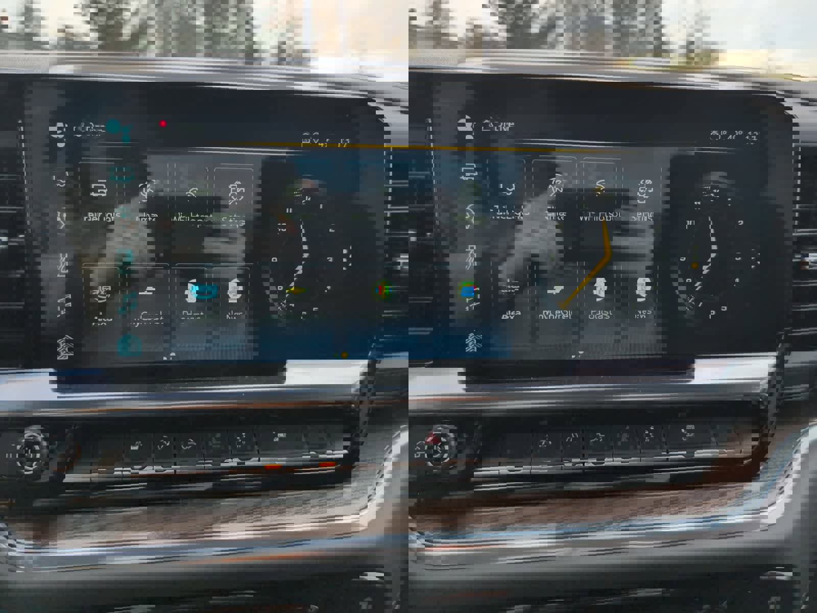 Used 2025 Chevrolet Silverado 1500 LT image 21