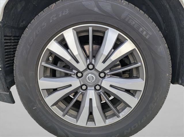 Used 2017 Nissan Pathfinder SL w/ SL Tech Package image 16