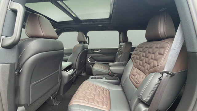 New 2026 Nissan Armada Platinum Reserve AWD/4WD image 18
