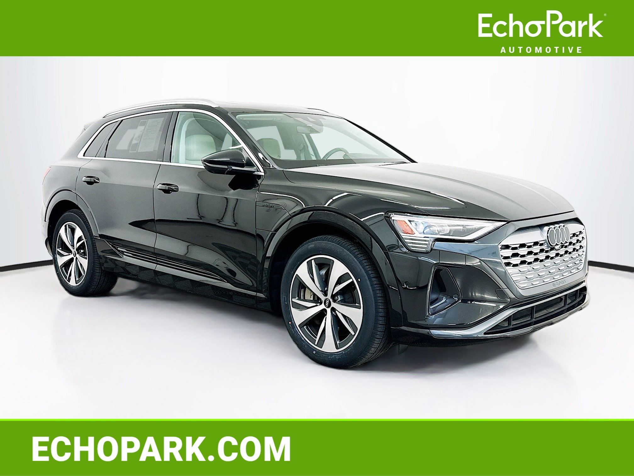 Used 2024 Audi Q8 e-tron Premium Plus w/ Premium Plus Package image 1