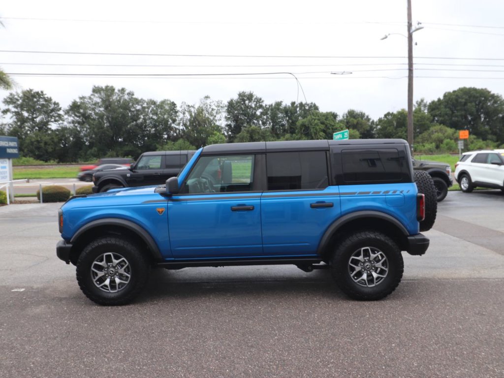 Certified 2025 Ford Bronco Badlands AWD/4WD image 8