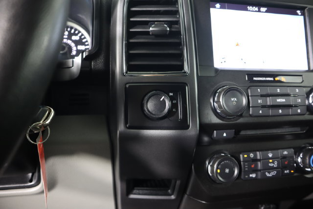 Used 2018 Ford F150 XLT w/ Equipment Group 302A Luxury AWD/4WD image 46