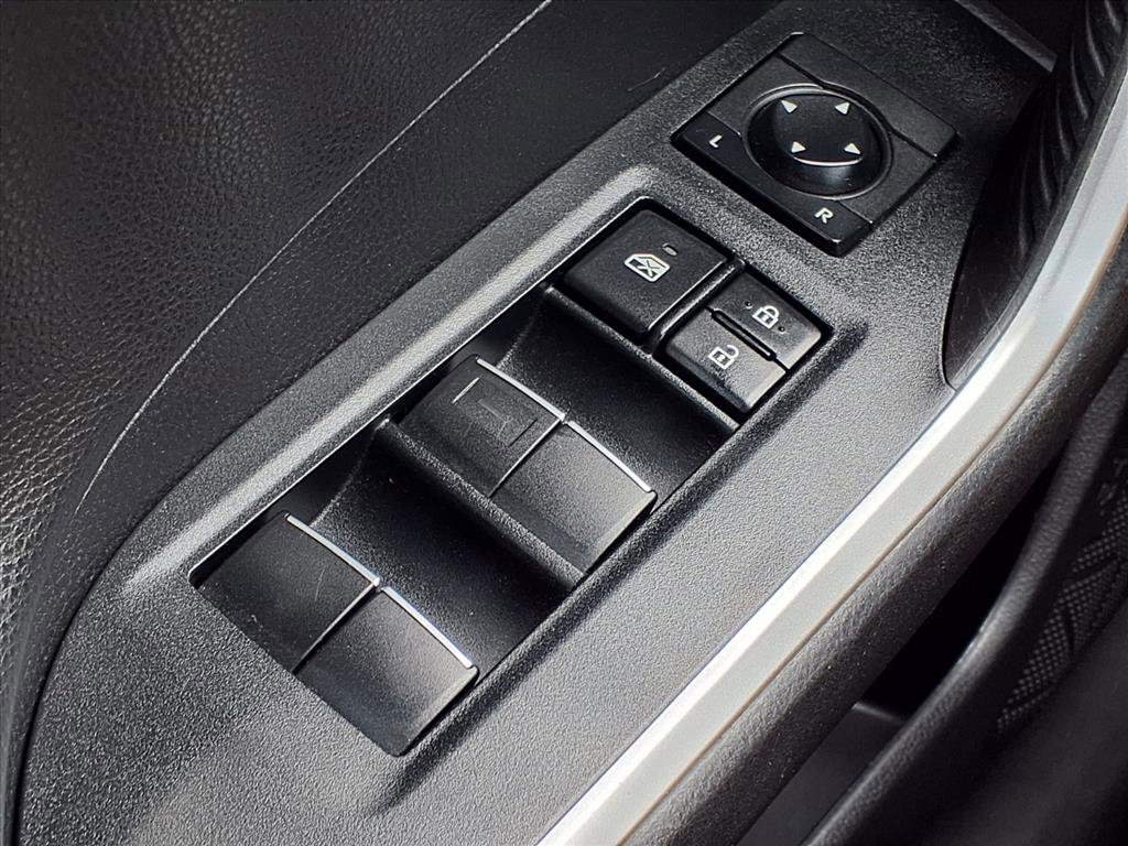 Used 2020 Toyota RAV4 XSE image 12